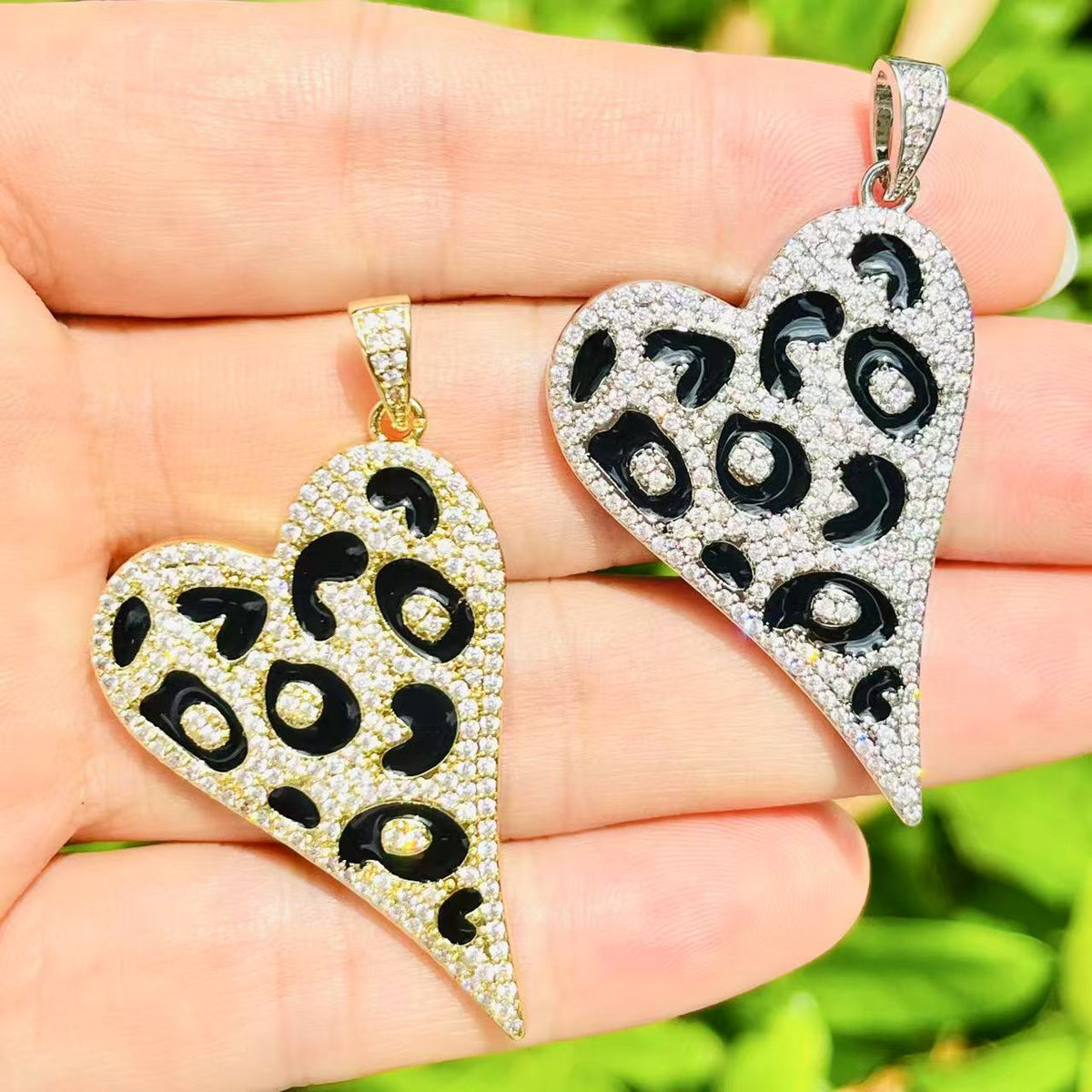 Leopard Bou Heart Charm main image 1